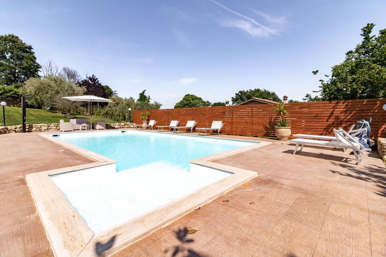 Villa Vacanze La Quercia Carbognano Buitenkant foto