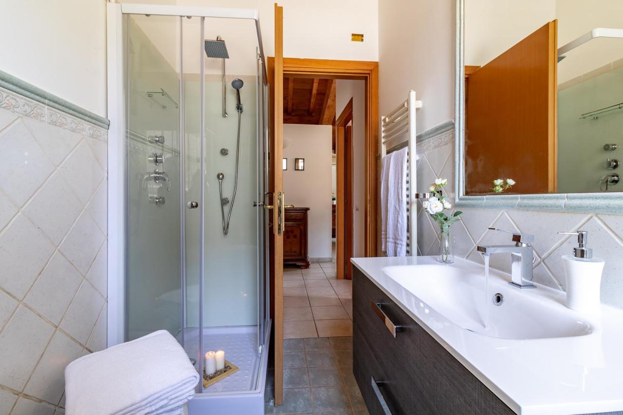 Villa Vacanze La Quercia Carbognano Buitenkant foto